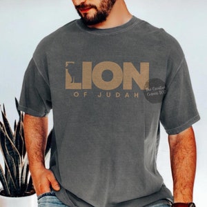 Lion Of Judah Shirt For Men, Christian Men Tshirt, Christian Vintage Merch, Jesus Shirt, Men&#39;s Bible Verse Shirt Gifts For Him, Streetwear