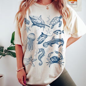 Sea Animals Vintage Style Tshirt, Retro Comfort Colors® Y2k Ocean Shirt, Sealife, Whale, Orca, Shark, Turtle Shirts, Marine Life Shirt