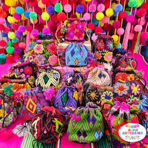 Mini Kids Embroidered Purse / Geometric Mini Bag Drawstring Bag / Mini Bolsa Bordado a Mano