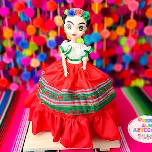 Mexican Doll Classic Regional Mexican Dress / Muñeca Mexicana / Frida