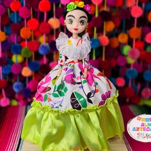 Mexican Doll Classic Regional Mexican Dress / Muñeca Mexicana / Frida