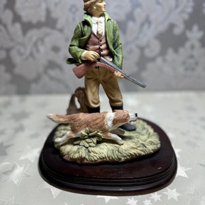 Vintage &quot;Morning Shoot&quot; Gentleman and Spaniel Figurine - Collectible 1993 Leonardo Art