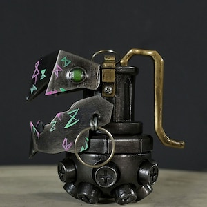 Jinx Granade Arcane Replica League of Legends Cosplay Accessory. Jinx Bomb one size cosplay replica League of Legends Cosplaymood Creations