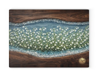 Tabla de cortar de vidrio templado, inspirada en resina epoxi / Lirio de los valles / Tabla de charcutería / Regalo personalizado