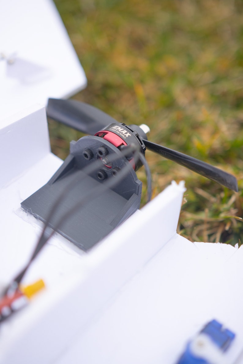 3D Printed RC Brushless Motor Mount and Pack of Control Horns Etsy