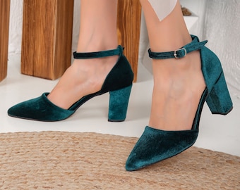 Wedding Shoes, Green Velvet Pumps, Green Velvet Shoes, Green Velvet Bride Shoes, Emerald Green Heels, Green Velvet Wedding Pumps for Bride