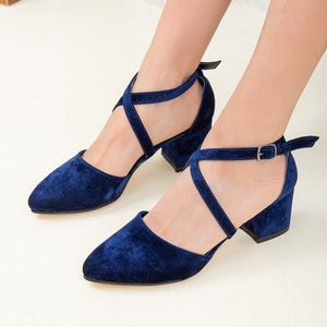Dark navy shoes 2025