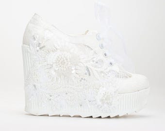 【大人気・ホワイト】bonitas/バレエシューズ　23.5 SLOBEIENA 大人気・ホワイト】bonitas/バレエシューズ 23.5 SLOBEIENA