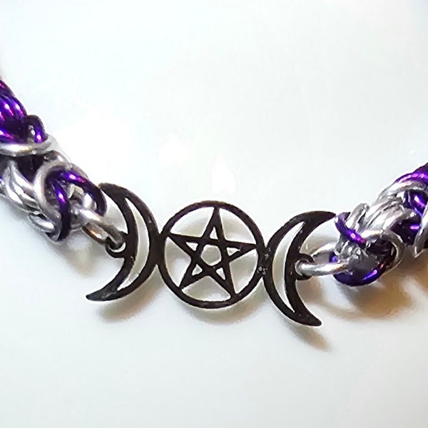 Custom Triple Moon Goddess Chainmail Bracelet, Witchy Wiccan Jewelry, Moon Phases Pentacle Pagan Jewelry, Maiden Mother Crone Symbolism