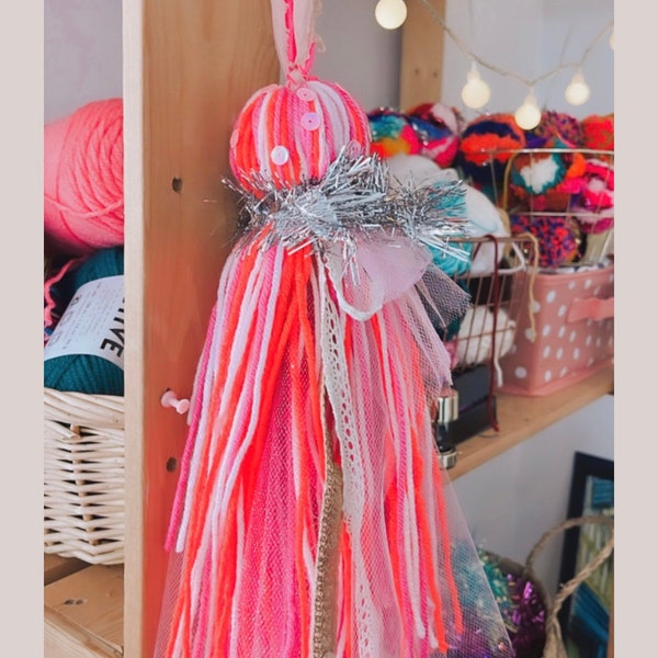 Tassel, Decorative Tassel, Kids room Decor, Nursery Decor, XL Sparkly Tassel, Candy Pink Tassel, Pink Tassel, Christmas Decor, Teachers gift