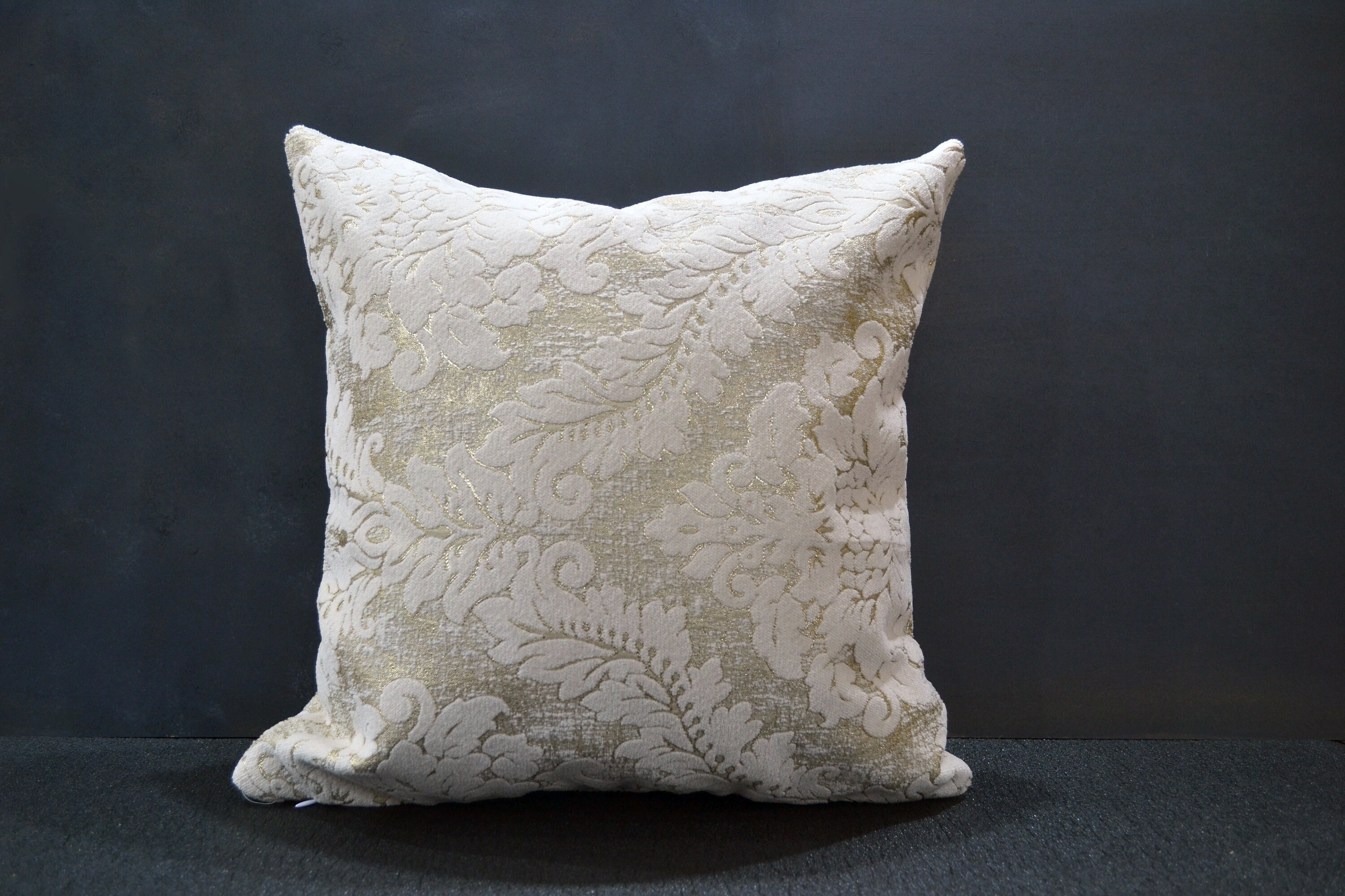 Christmas Pillow Covers  18x18 Inch – Inspired Ivory