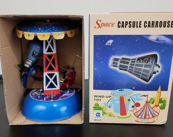 Classic Space Capsule Carrousel - 6" Tin WInd-up Toy / Ha-Ha Toy MS631 (KR)