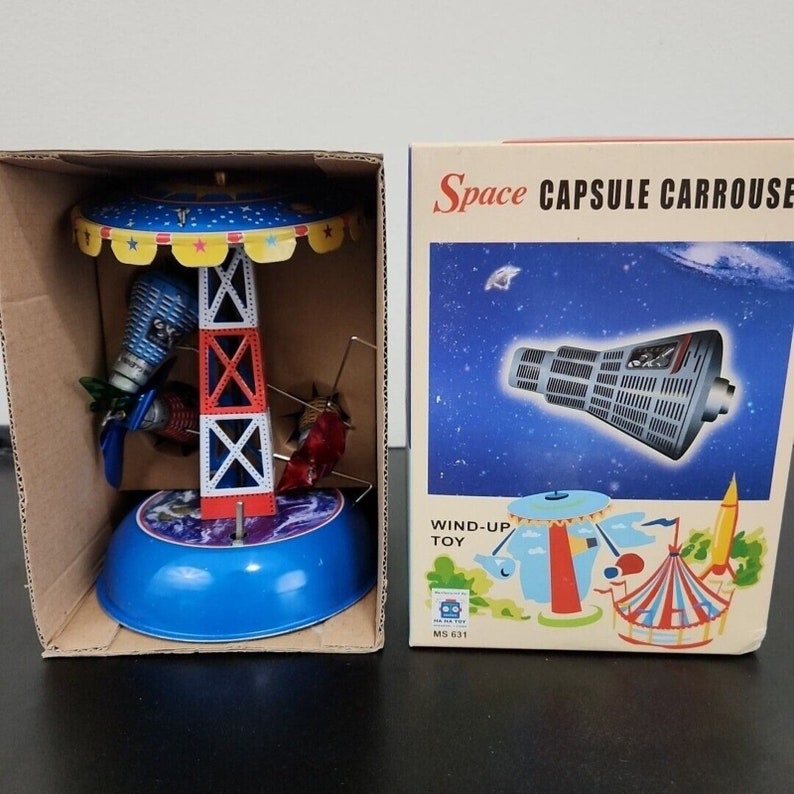 Classic Space Capsule Carrousel 6 Tin Wind-up Toy / Ha-ha Toy MS631 KR ...