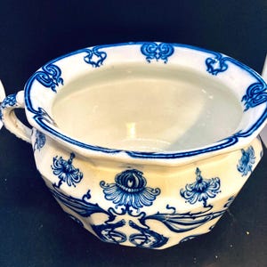 Antique Flow Blue Chamber Pot - Etsy