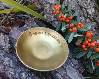 Bronzen schaal voor 8e jubileum – Handgemaakte bronzen sieradenschaal, huwelijksjubileumcadeau, opbergschaal voor sieraden, 10 cm