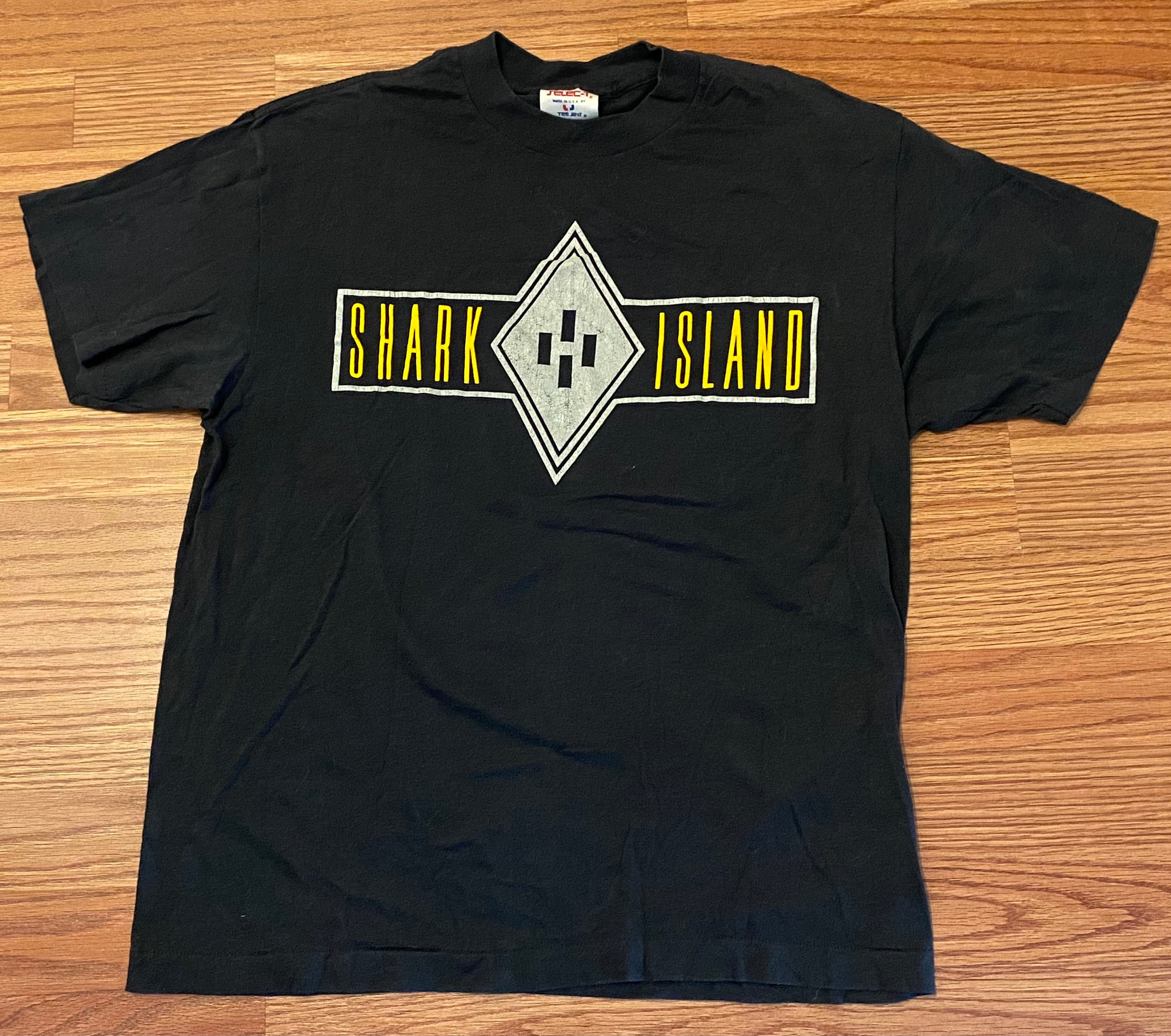 Extremely Rare Vintage Original Shark Island Band T-shirt. - Etsy