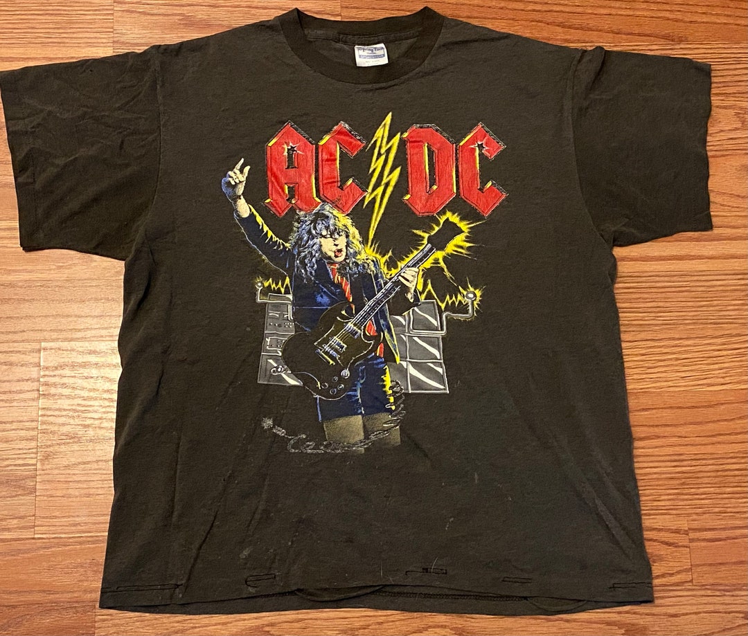 Vintage AC/DC Who Made Who Tour T-shirt - Etsy