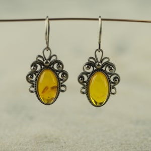 Amber earrings, drop earrings, vintage amber jewelry, a special gift for her, unique handmade jewerly, Baltic amber art, christmas present