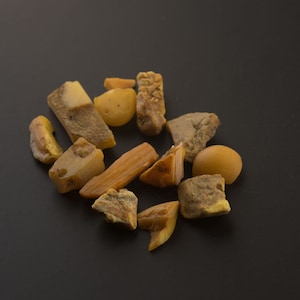 Natural raw Baltic amber, unique gemstone,jewelry supplies aprox.10,5 grams,different shapes and colours, various sizes(average10x10x5(mm)