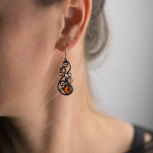 Amber earrings, drop earrings, vintage amber jewelry, a special gift for her, unique handmade jewerly, Baltic amber art work, christmas gift
