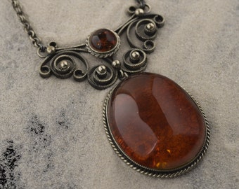 Luxuriöser Bernstein Anhänger mit Kette, dunkle Karamell Farbe, wunderschöner Vintage Bernstein Schmuck, handgefertigtes Unikat, Statement Schmuck, Anhänger