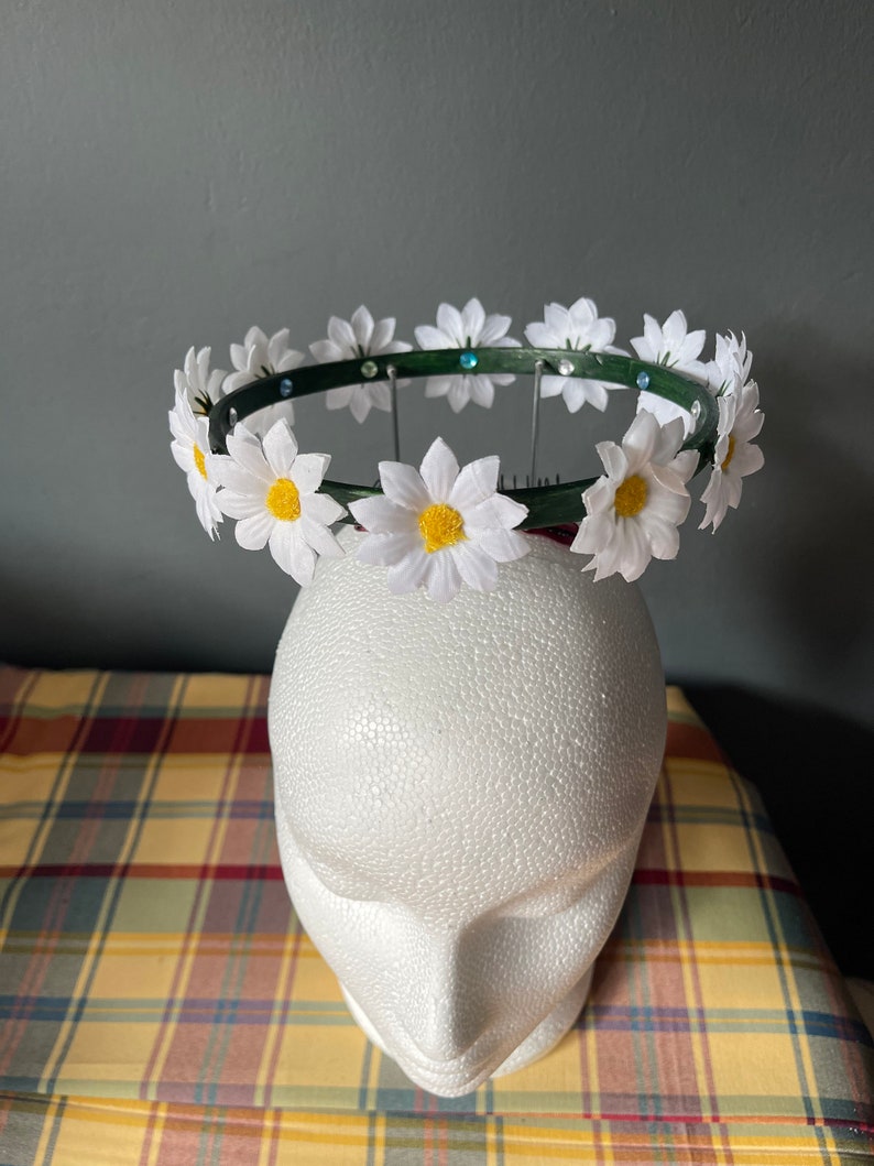 Children's Floating Daisy Chain Halo - Etsy