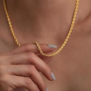 Gold rope deals chain designs