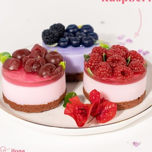 Soap Birthday gift Unusual birthday gift Cake soap Fake food soap Birthday gift for sister Birthday gift for mom Birthday gift idea Handmade