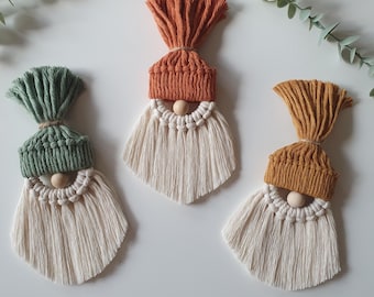 Macrame Santa Ornament Tutorial – DIY Holiday Decoration (PDF Tutorial)