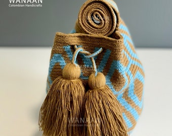 Mochila Wayuu mediana / Tote azul y marrón / Bolso boho crossbody de ganchillo hecho a mano / forma de producto Colombia / Bolsa de playa / regalos