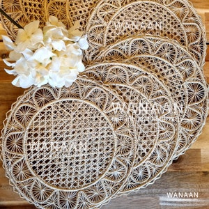 Cloudy Placemat Style, Handmade Iraca Palm Placemat, Table Decoration, Boho Table Setting product from Colombia wedding table gifts