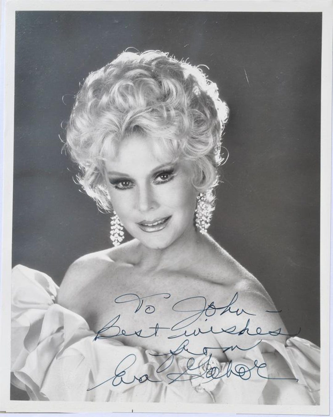 EVA GABOR Signed Photo Green Acres, the Aristocats, the Rescuers