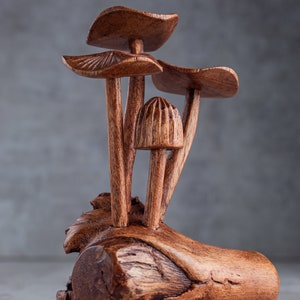 Handmade Wooden Mushroom Sculpture: Unique Jempinis Wood Carving, 5" bild 3