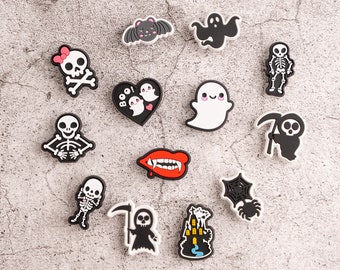 Halloween Shoe Charms Spooky Horror PVC Skull Bat Skeleton Ghost Cute Accessories Party Favors Birthday Gifts Decoration for Boys Women Girl