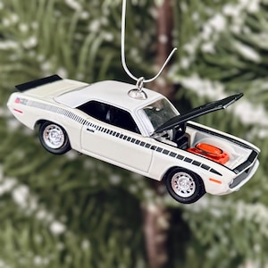 1970 Plymouth AAR Barracuda Christmas Tree Ornament