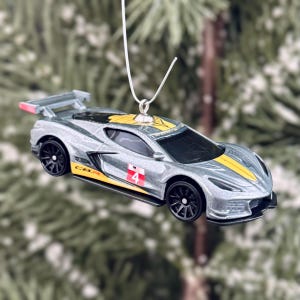 Chevy C8R Corvette Christmas Tree Ornament
