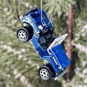 1943 Jeep Willys Christmas Tree Ornament