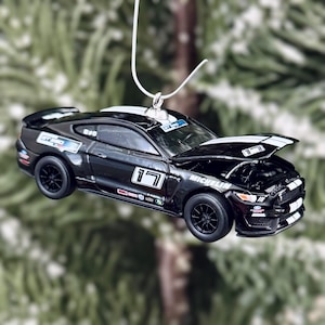 Ford Mustang Shelby GT350 Christmas Tree Ornament (Opening Hood)