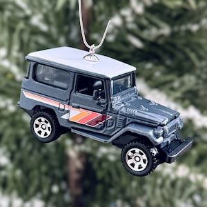 1968 Toyota FJ40 Land Cruiser Ornament