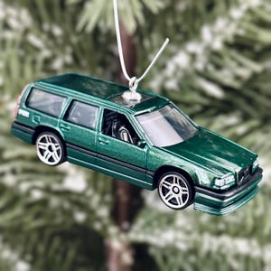 Volvo 850 Estate Wagon Christmas Tree Ornament