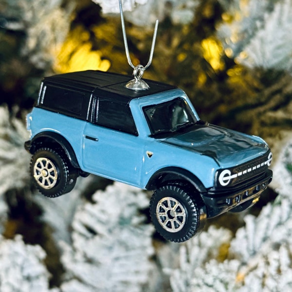 Ford Bronco Ornament (Area 51)