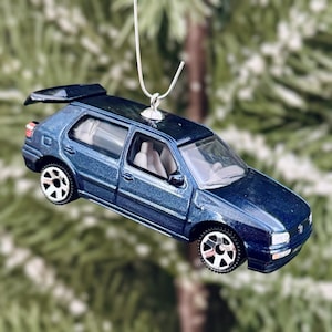 1995 Volkswagen Golf MK3 Christmas Tree Ornament (Opening Trunk)