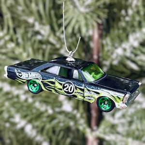 Décoration de sapin de Noël Ford Galaxie 1965