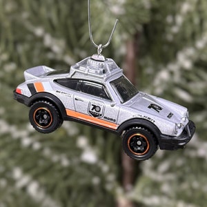 1985 Porsche 911 Rally Safari Christmas Tree Ornament