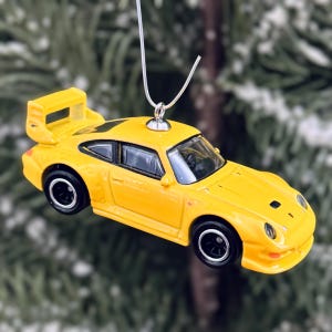 Porsche 911 GT2 (993) Christmas Tree Ornament