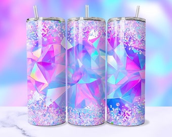 Può includere: Tre bicchieri in acciaio inossidabile con un vivace design geometrico nei toni del rosa, viola e blu. I bicchieri hanno una base glitterata e sono dotati di cannuccia. Il design ricorda un cristallo o una gemma.
