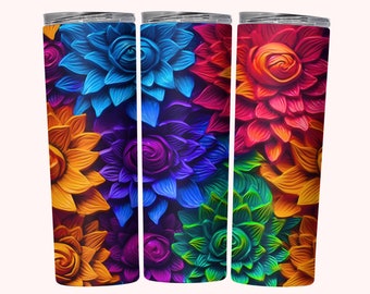 Puede incluir: Tres vasos de acero inoxidable con un diseño floral colorido. Los vasos presentan una variedad de flores en tonos naranja, amarillo, azul, morado, verde y rojo.