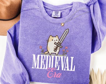 Cute Fantasy Cat Sweatshirt Medieval Era Crewneck Cottagecore Aesthetic Sweatshirt Bookish Girl Cozy Outfit Funny Gift