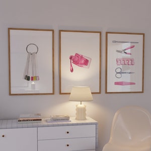 Pósteres de manicuristas, impresiones artísticas en acuarela para salones de belleza, arte mural minimalista dibujado a mano para pequeñas empresas, decoración estética rosa (juego de 3)