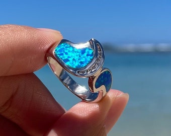 Blue Fire Opal Ring with CZ Inlay  / 925 Sterling Silver, Crescent Moon Shaped, Vintage Opal Ring, Lanikai Blue Opal Collection